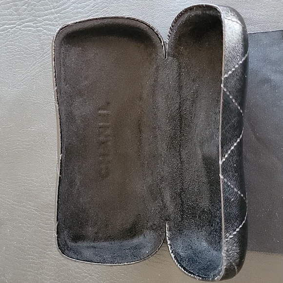 Chanel Sunglasses - Picture 9 of 12